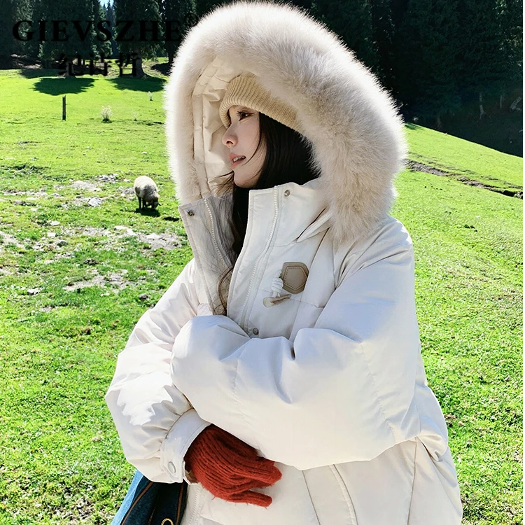 纪诗哲白色慵懒风大毛领羽绒服女冬季2025新款时尚中长款连帽外套