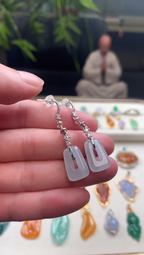 翡翠银S925镶嵌耳饰平安扣