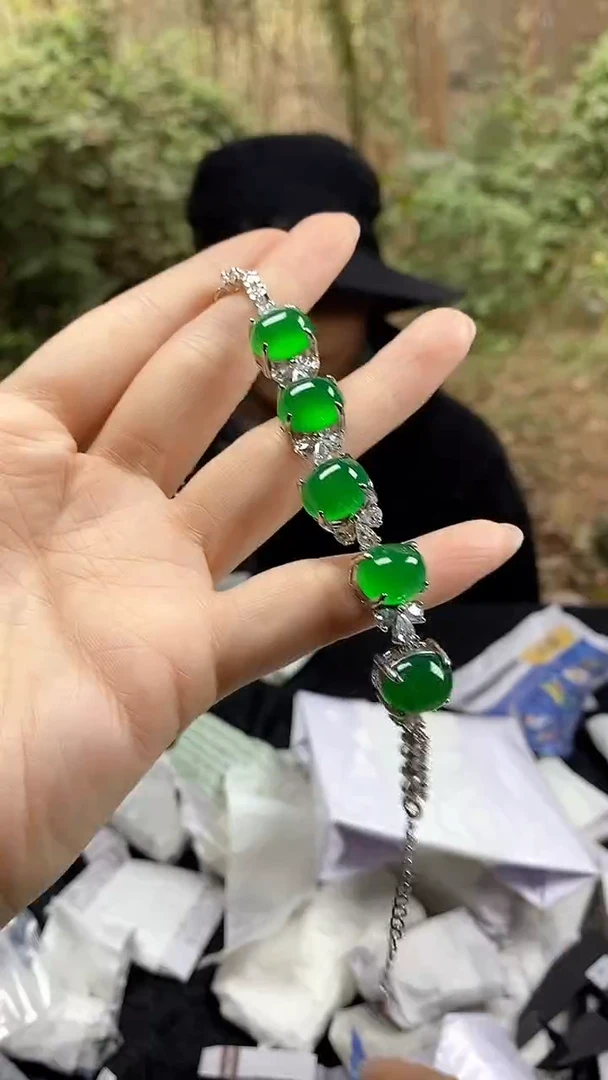 满色吊坠 所见即所得！！