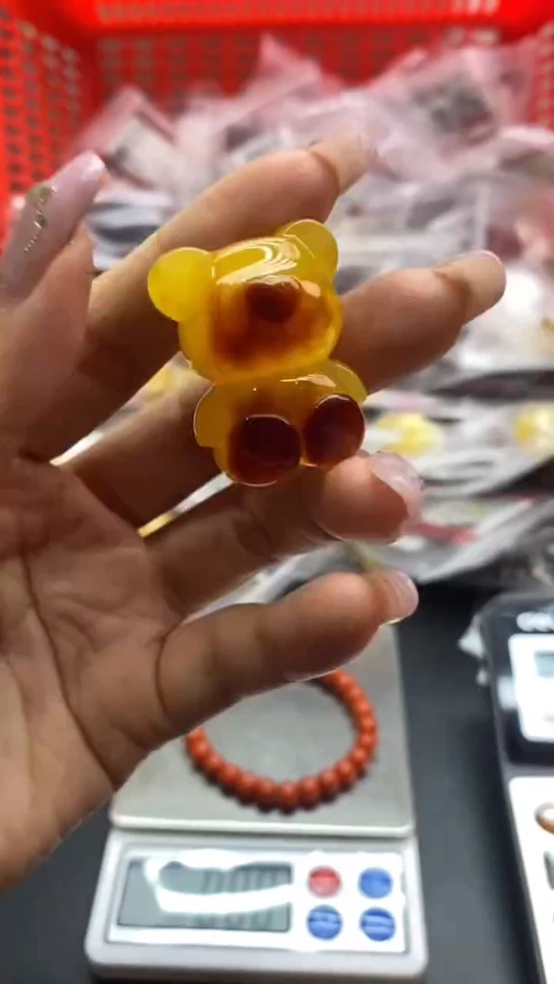 琥珀未镶嵌珠宝奇石113