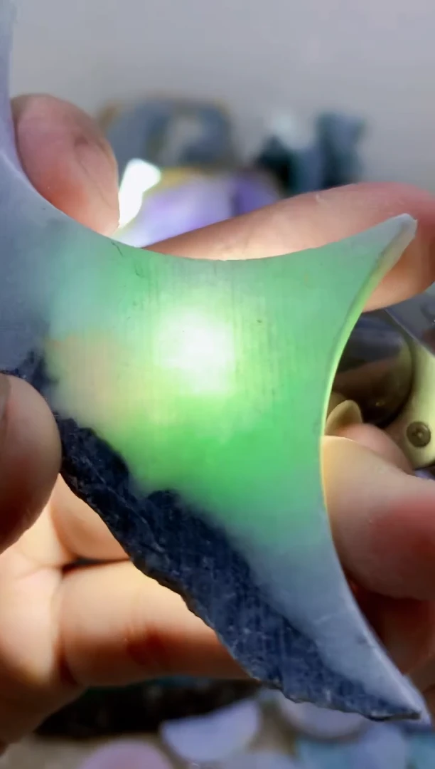 翡翠裸石0蒙0翡翠珠宝155