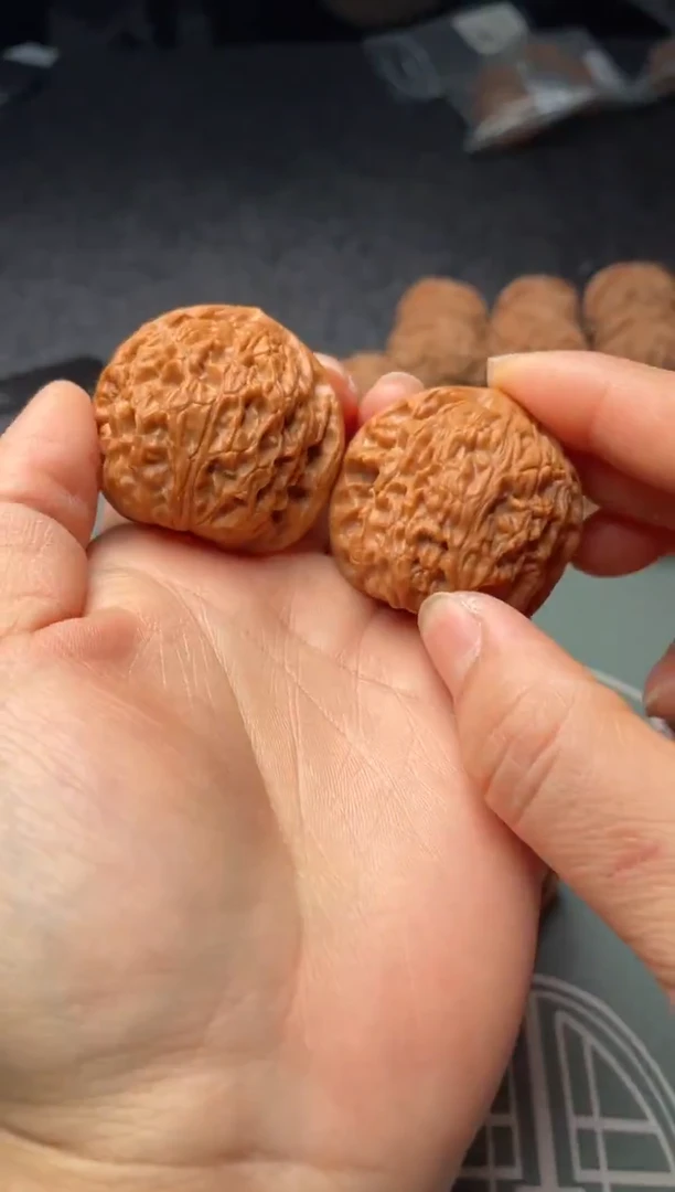 把件文玩核桃w227  水龙纹  39尺