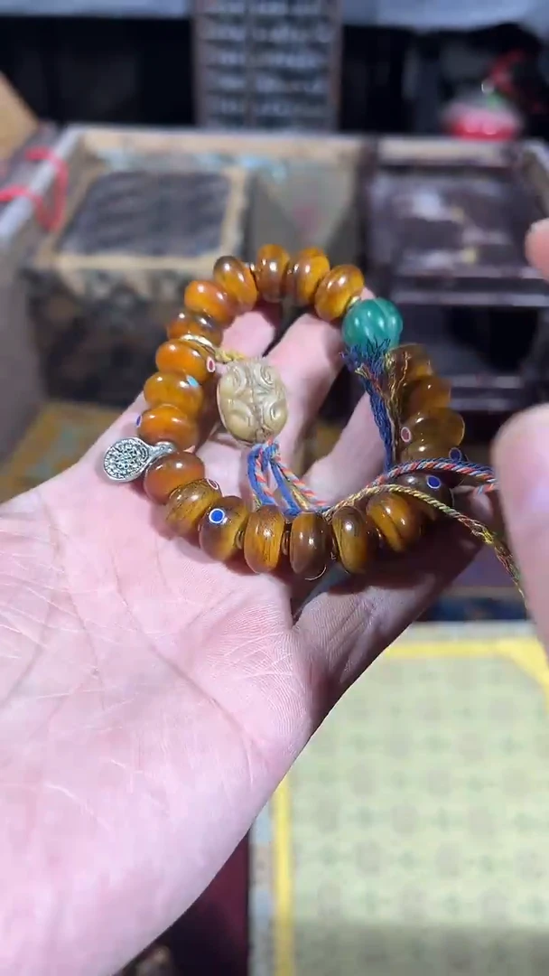 【闪购商品】滴血莲花菩提吊坠1