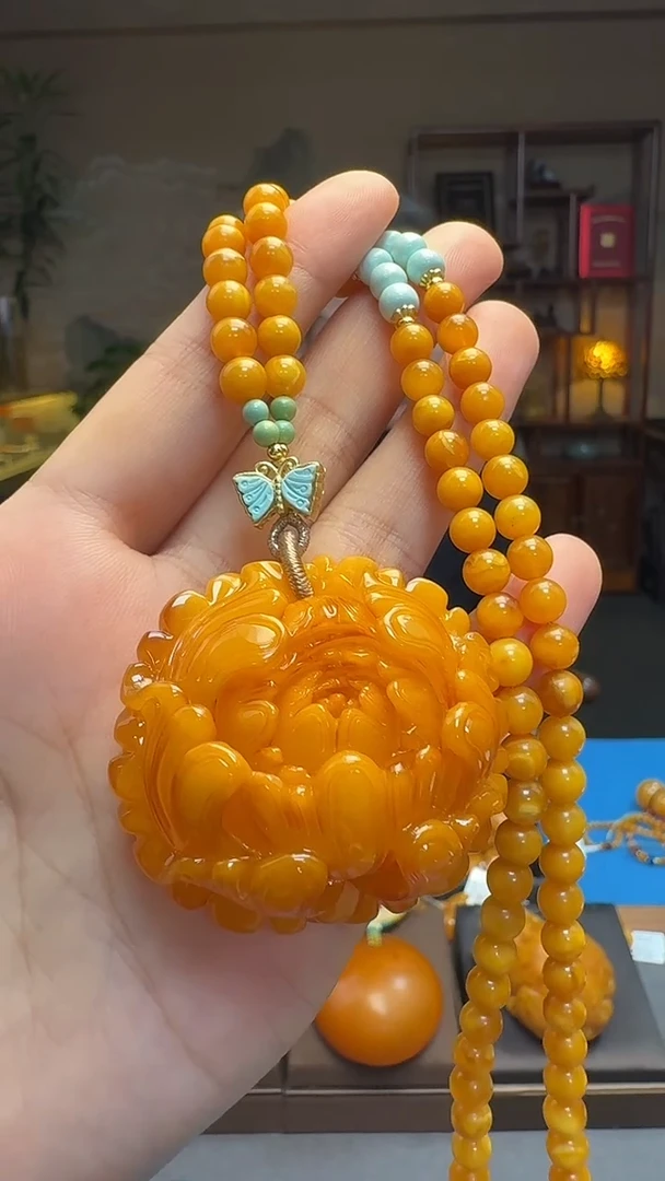 琥珀吊坠(赠链)未镶嵌天然保真蜜蜡牡丹花套装