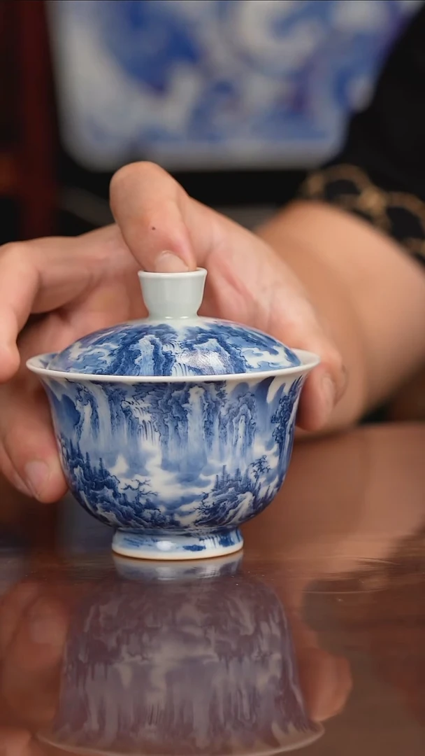 景琳藏青花北派山水