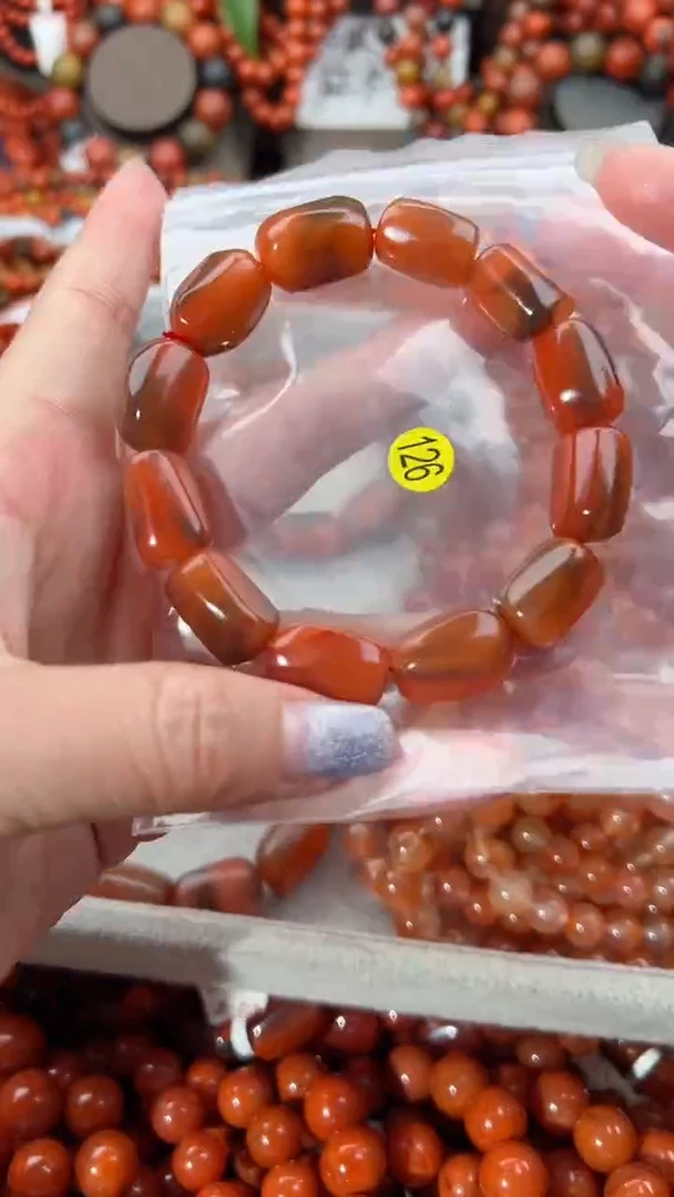 【闪购商品】南红玛瑙手串未镶嵌12+