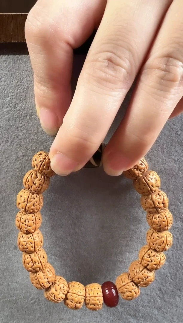手串金刚菩提盘龙纹手串