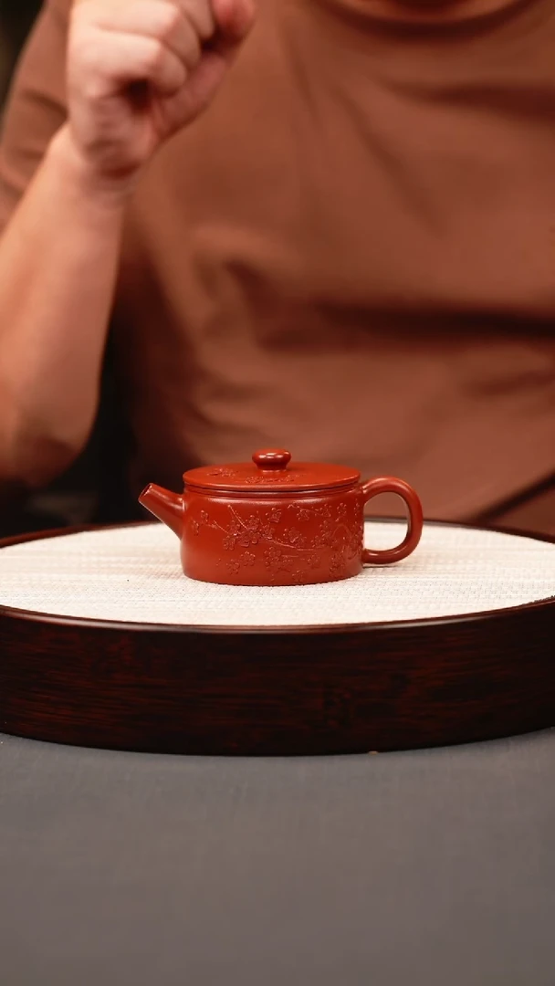 茶壶紫砂红皮龙 汉瓦 堆梅