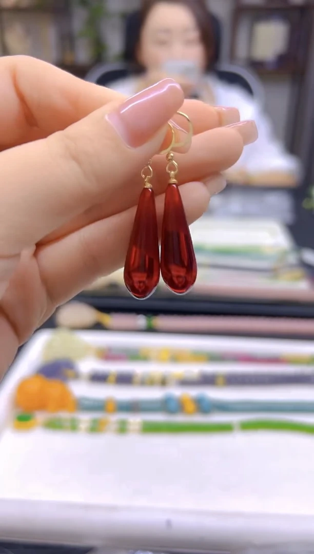 14K金镶嵌血珀耳饰DIY款E27