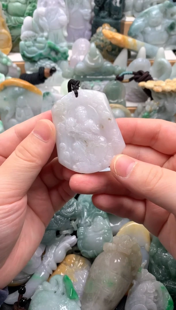 吊坠(不含链)未镶嵌翡翠1