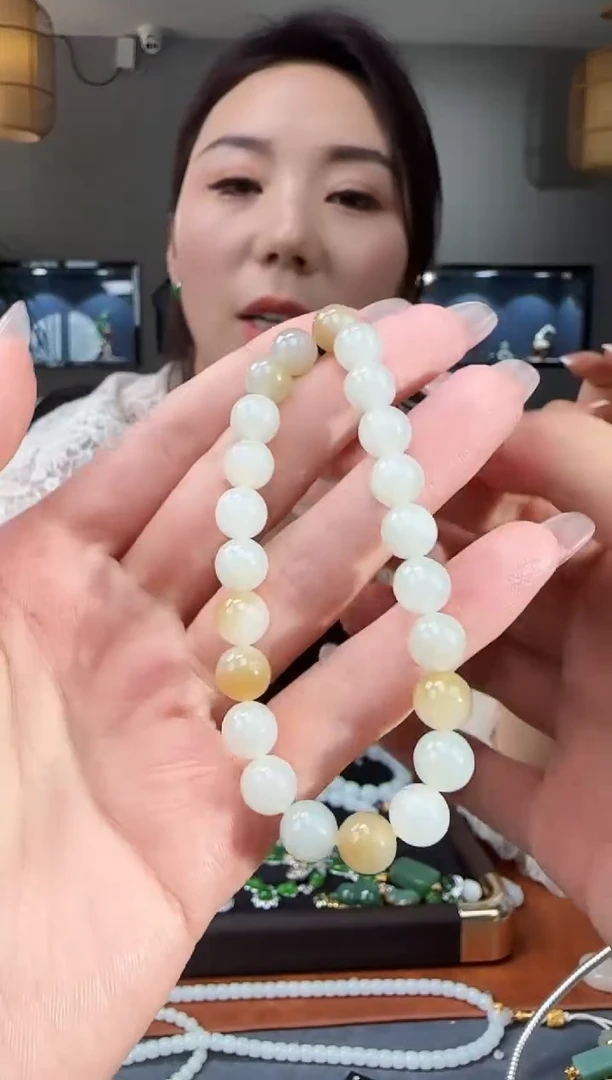 未镶嵌手链和田玉1