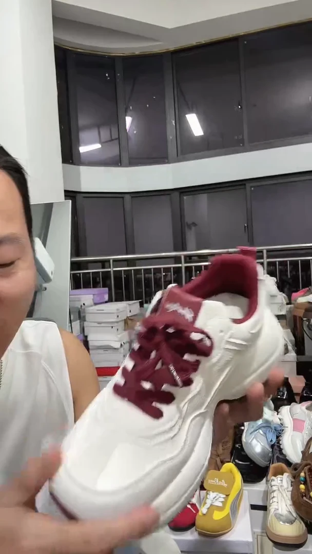 快***悦白色红底厚底老爹鞋38