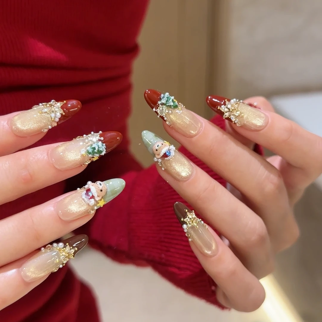 圣诞首款立体小熊@【圣诞小熊】寇丝妮 纯手工穿戴式美甲