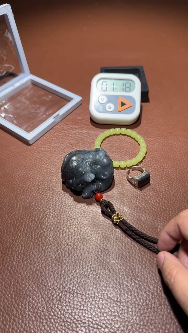 未镶嵌和田玉挂件黄*和田玉