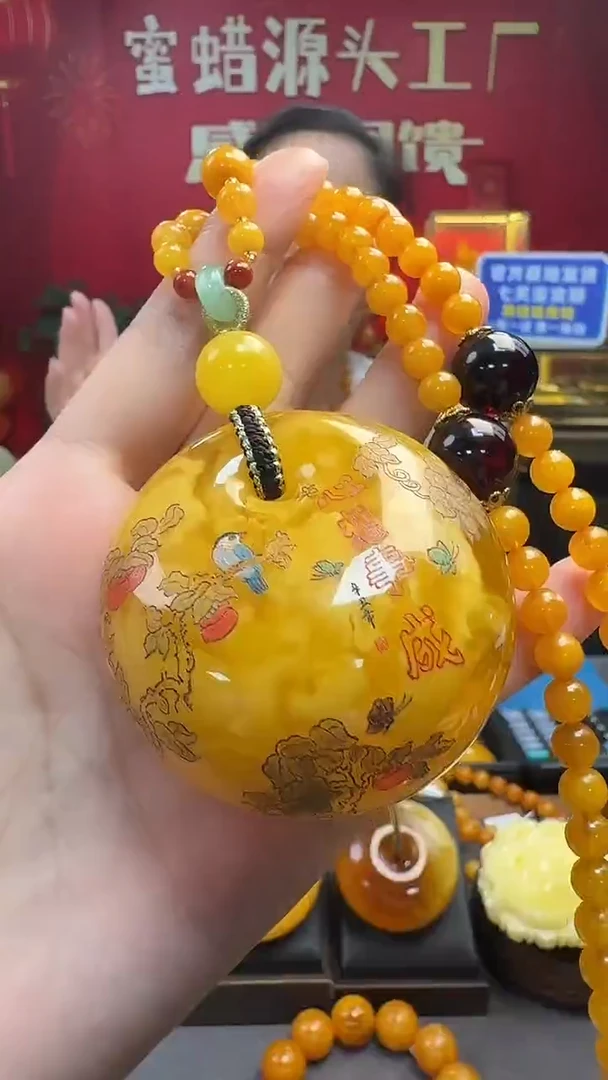 琥珀吊坠(赠链)未镶嵌蜜蜡公主扣