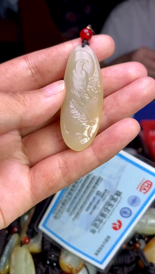 未镶嵌和田玉挂件1