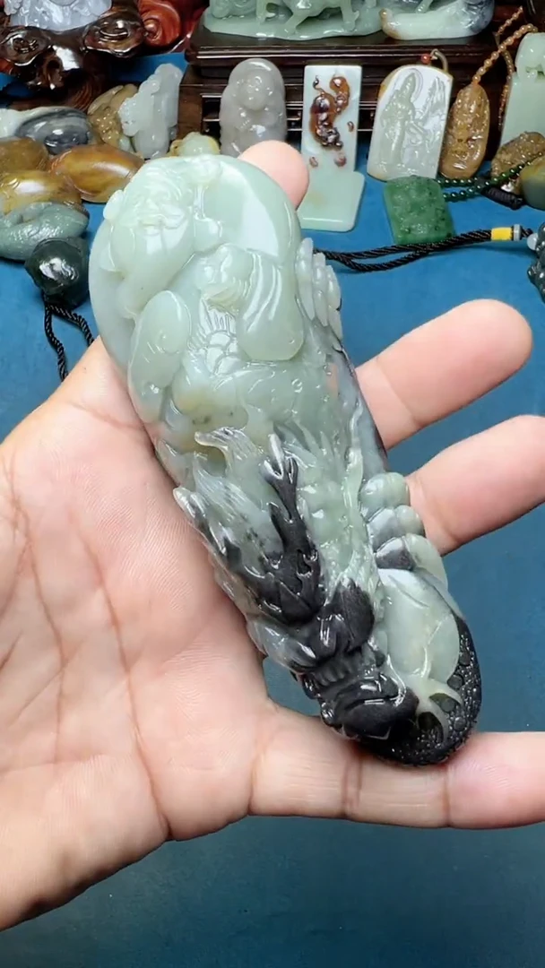 未镶嵌和田玉把件-