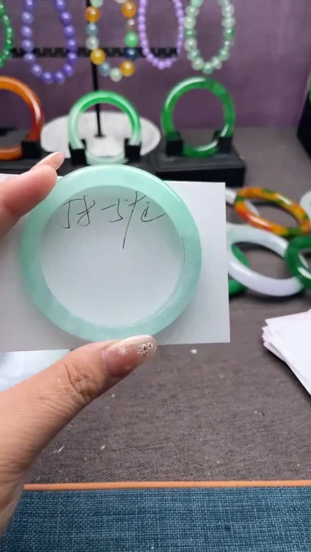 非金属仿水晶手镯