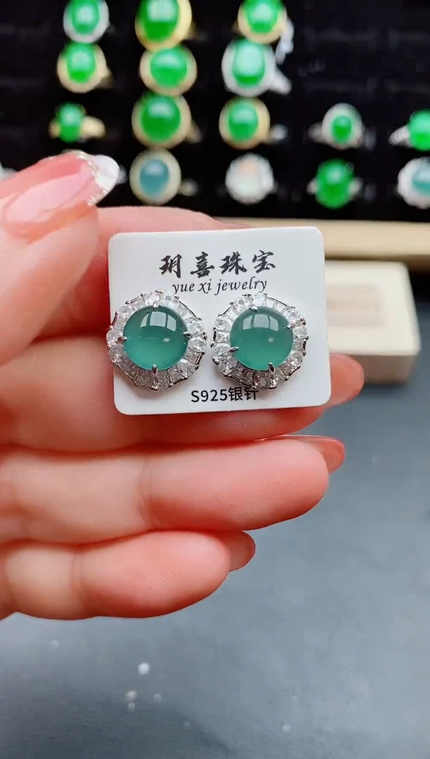 【闪购商品】翡翠耳饰银S925镶嵌585050