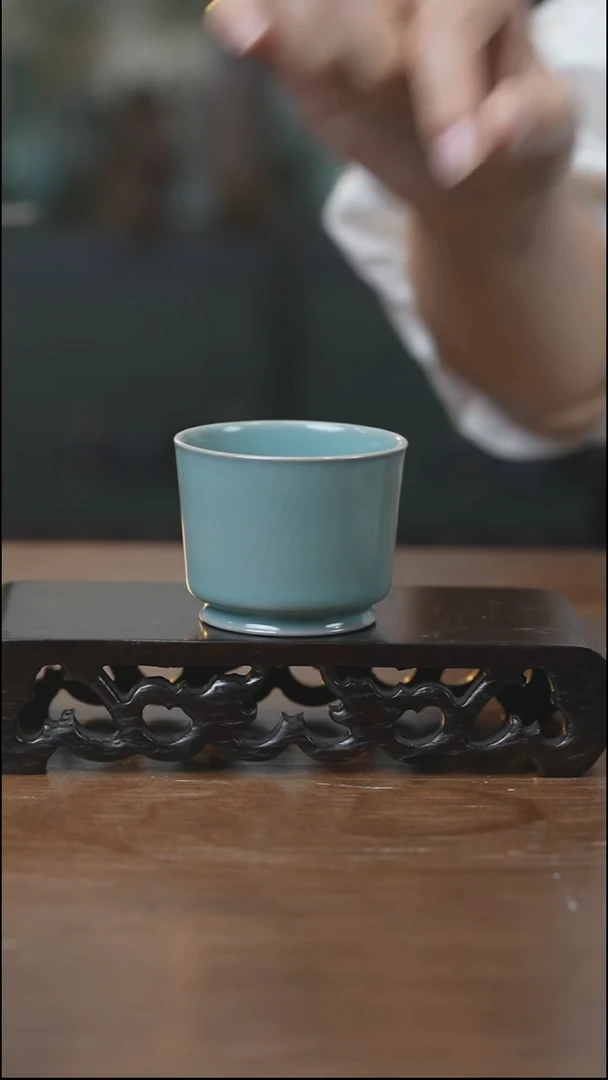 融天杯 汝瓷 （拾汝）（淡天青）（微微瑕）