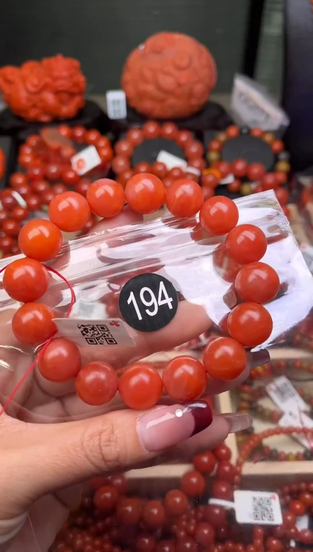 【闪购商品】南红玛瑙珠宝奇石未镶嵌194-14+