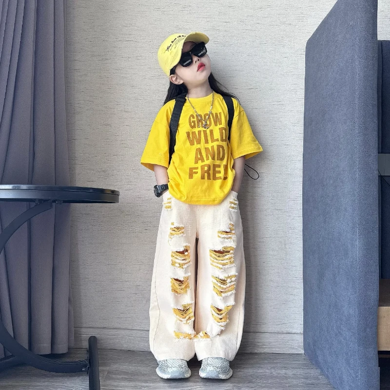 女童韩版夏季套装2025儿童新款洋气宽松T恤破洞牛仔裤薄款两件套