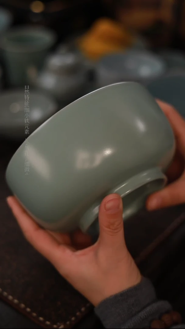 【闪购商品】杯1712微瑕粉青仿古大号罗汉碗