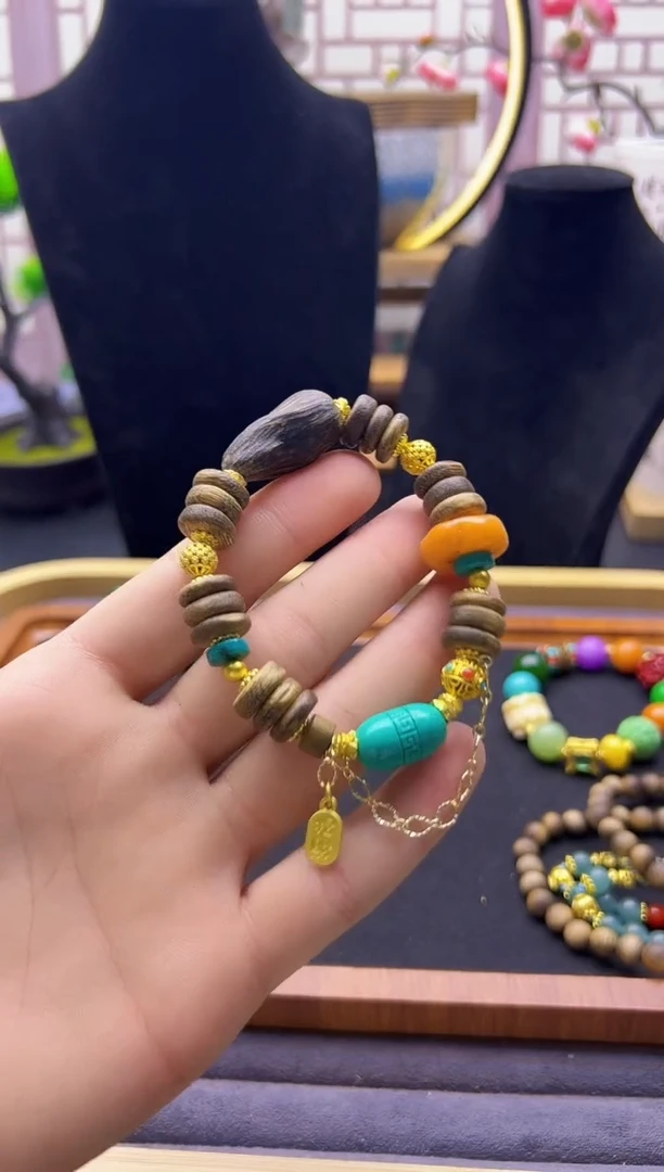 【闪购商品】玛瑙/玉髓手链14K金镶嵌S502