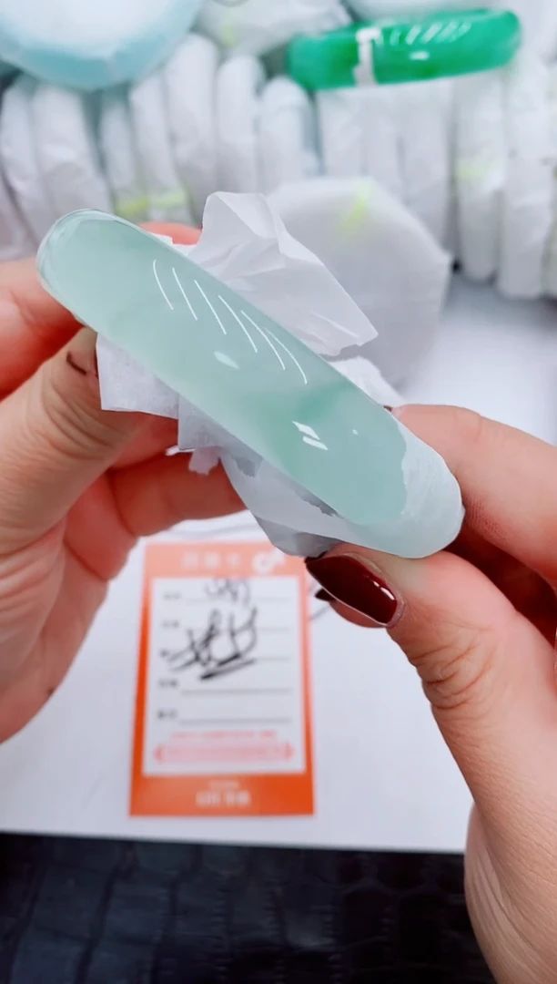 【闪购商品】石英质玉手镯未镶嵌Q49-58-59