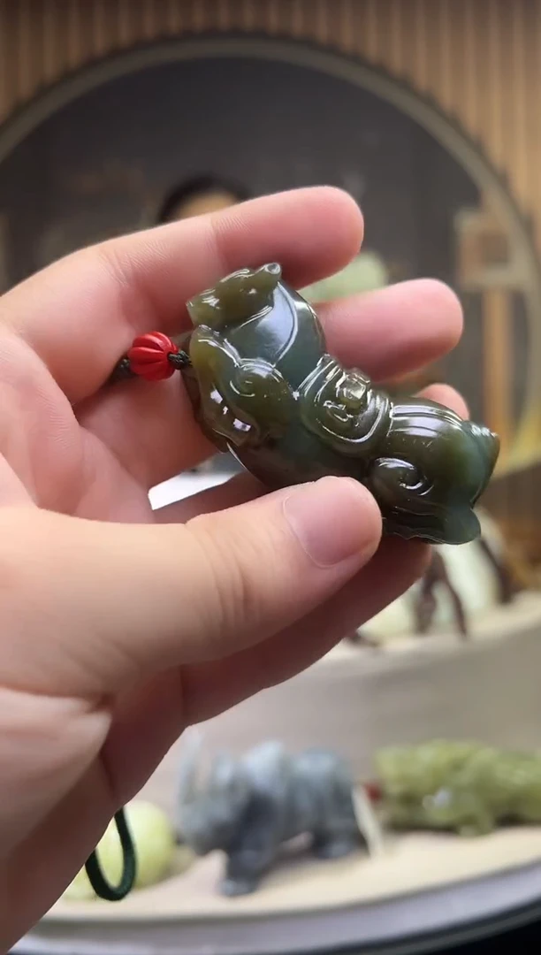 未镶嵌和田玉挂件挂件