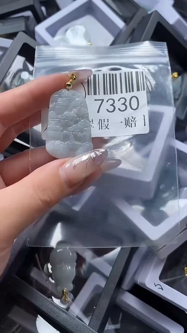 吊坠(不含链)未镶嵌翡翠7330
