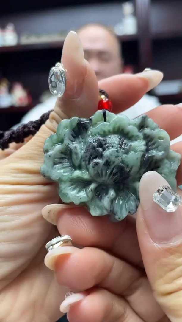 未镶嵌岫玉吊坠多样性发*货拍一发一