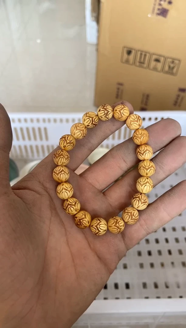 杯摄影的产品有使用过的痕迹有点脏介意勿拍