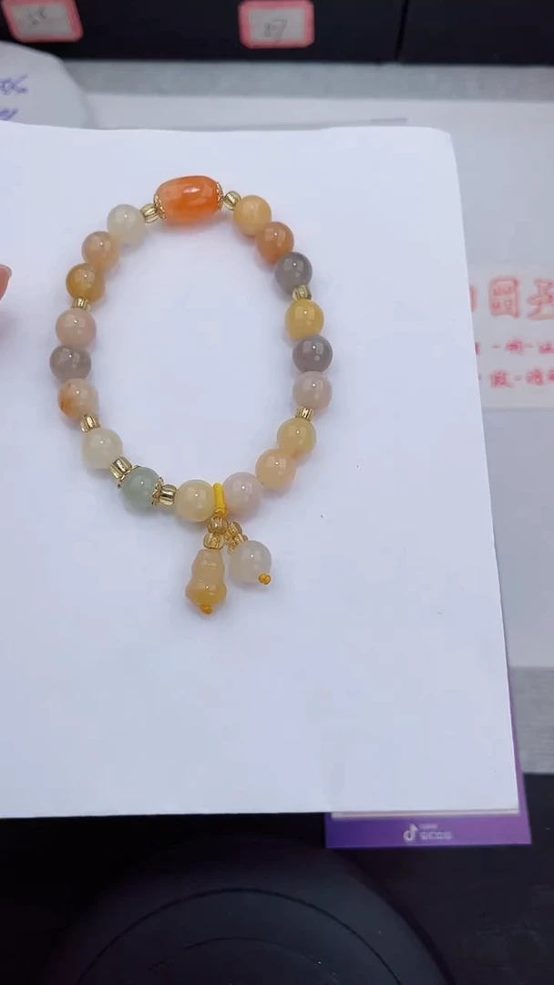 未镶嵌手串玛瑙/玉髓岚钻微色差T