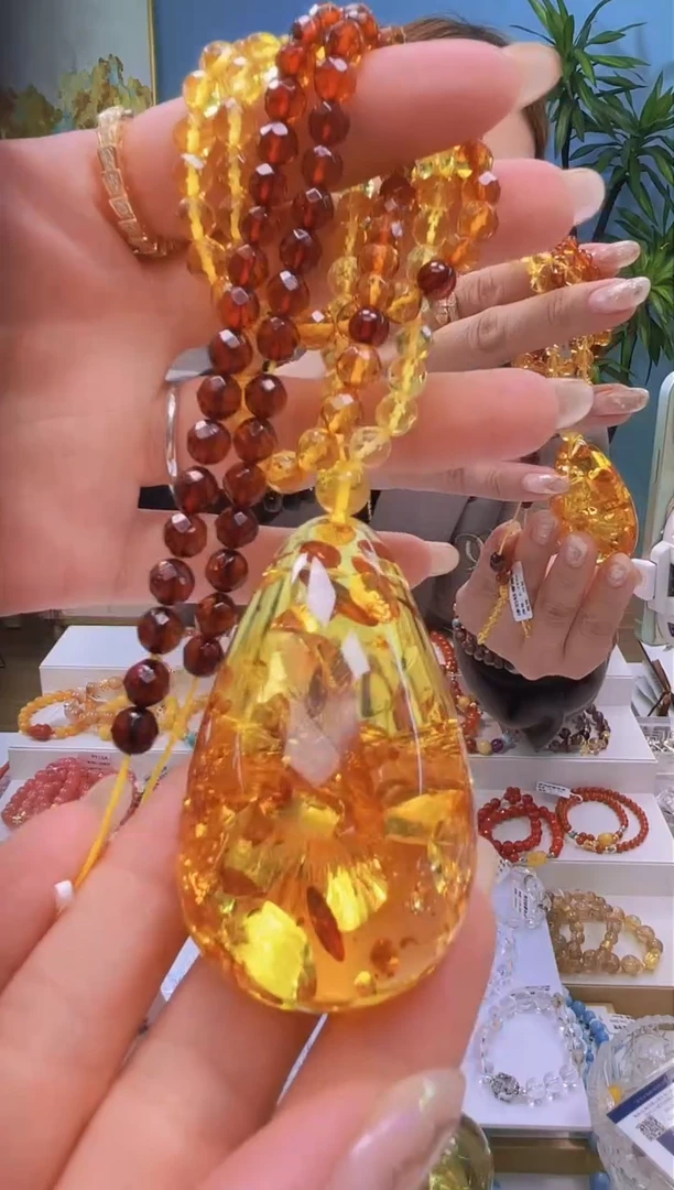 【闪购商品】琥珀颈饰未镶嵌琥珀蜜蜡水滴项链