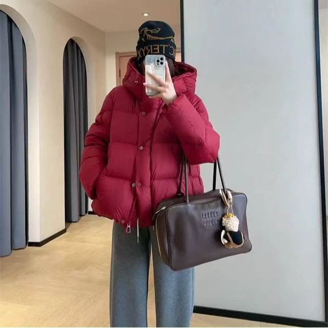 SIWAN/显瘦连帽长袖短款宽松型冬季保暖气质羽绒女士外套