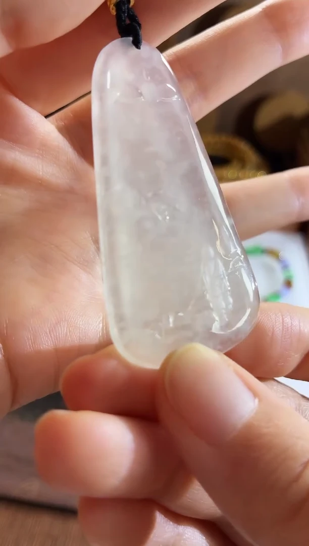 颈饰未镶嵌翡翠吊坠