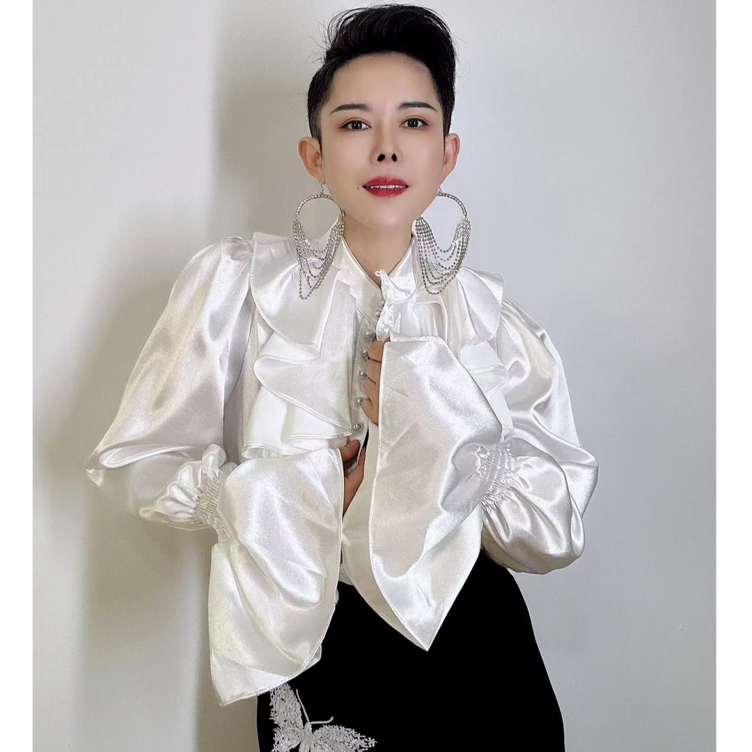2025年春季新款法式气质宽松立领长袖衬衫女高级感小众喇叭袖衬衣