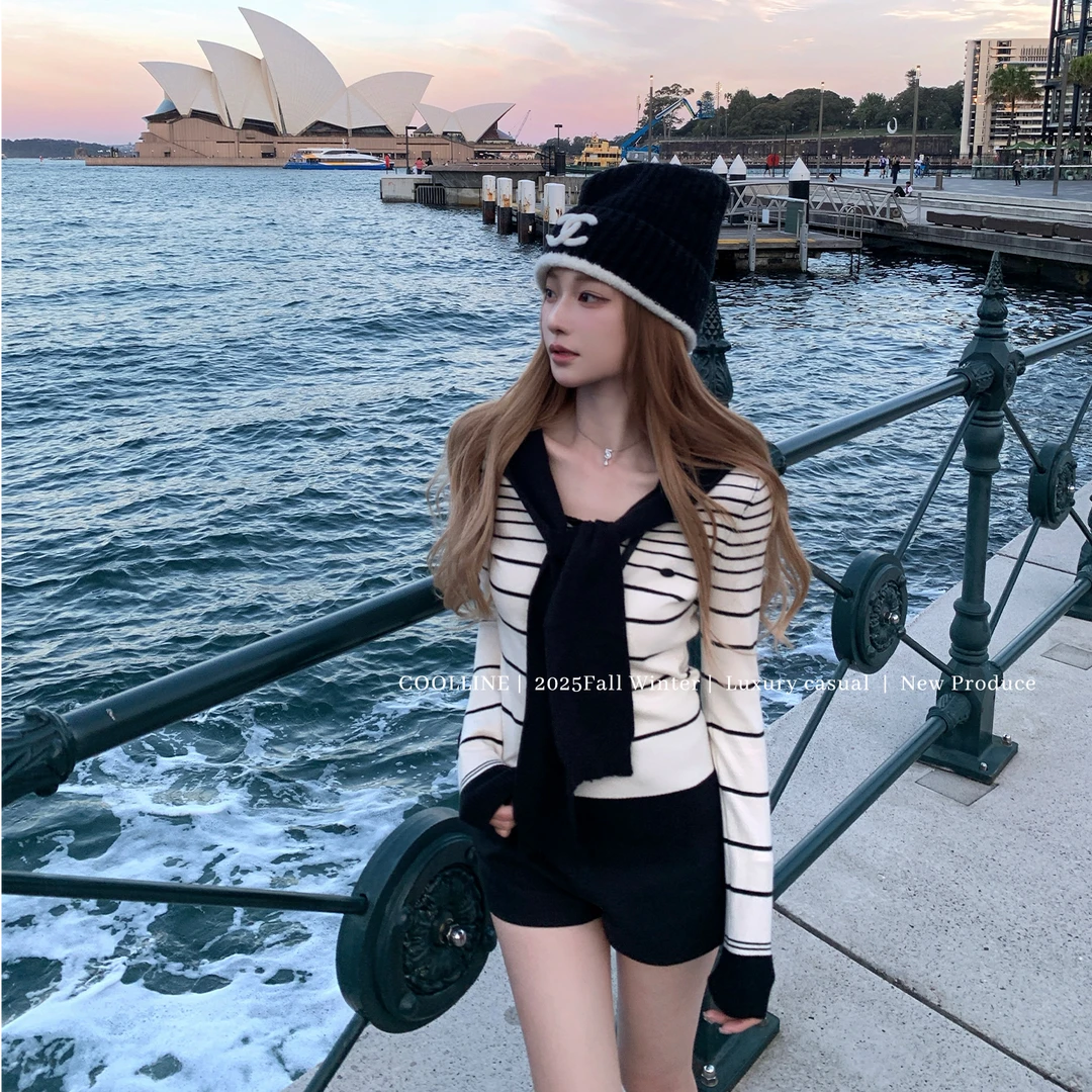 COOLLINE林子熙 浆果 条纹显瘦海军领针织上衣