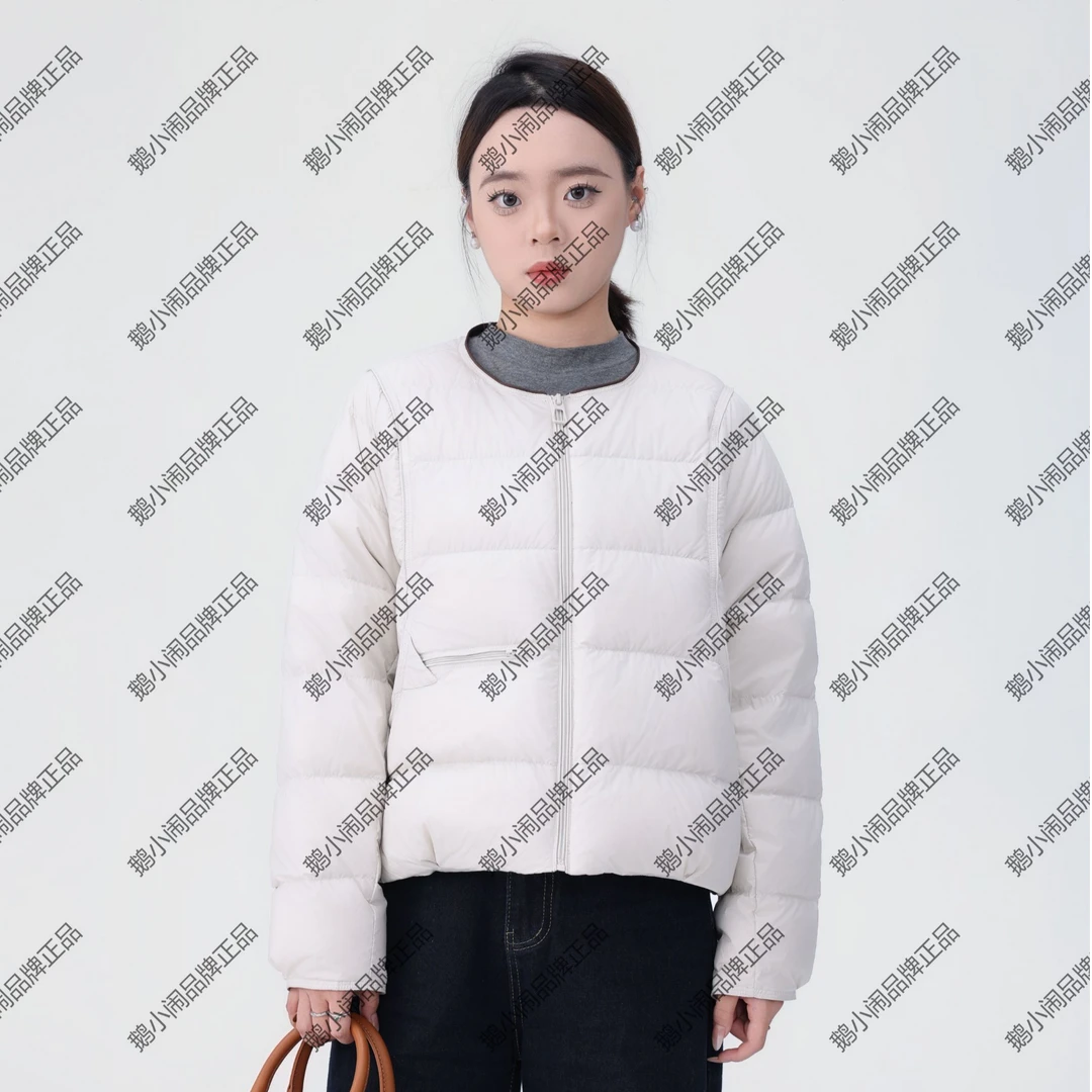 90白鸭绒方圆领短款羽绒服女