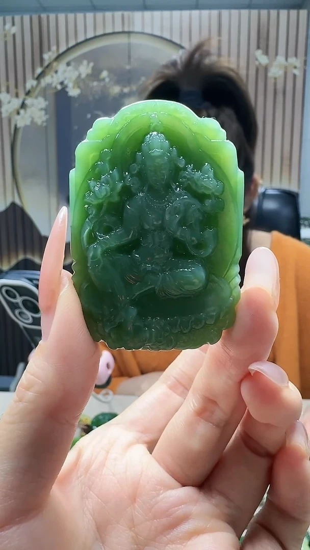 未镶嵌和田玉挂件卢*1
