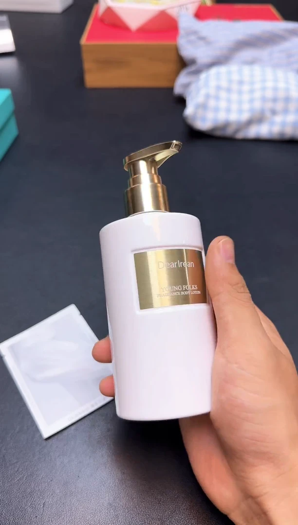 瓷片全新正品一件不留@@WE2055