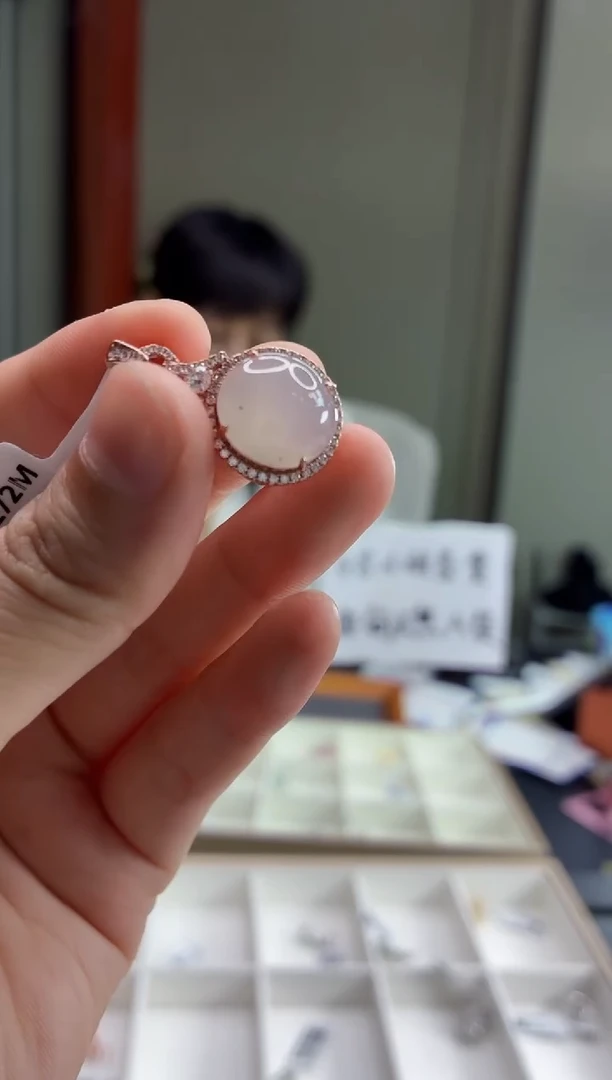 颈饰银S925镶嵌翡翠1111