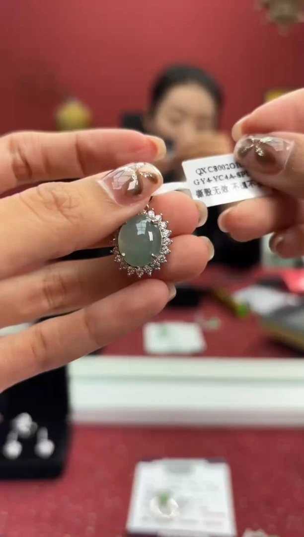 【闪购商品】翡翠颈饰银S925镶嵌476760