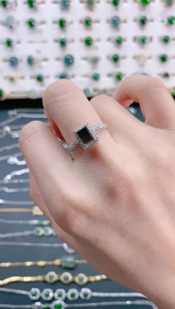 【闪购商品】翡翠戒指银S925镶嵌天然翡翠