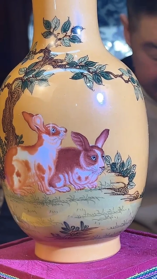 【闪购商品】瓷片211F现代工艺品一个