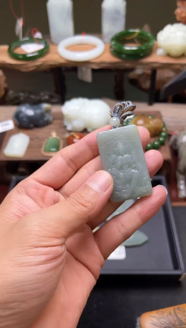 和田玉未镶嵌吊坠(不含链)且末吐拉牧场 普贤9009502