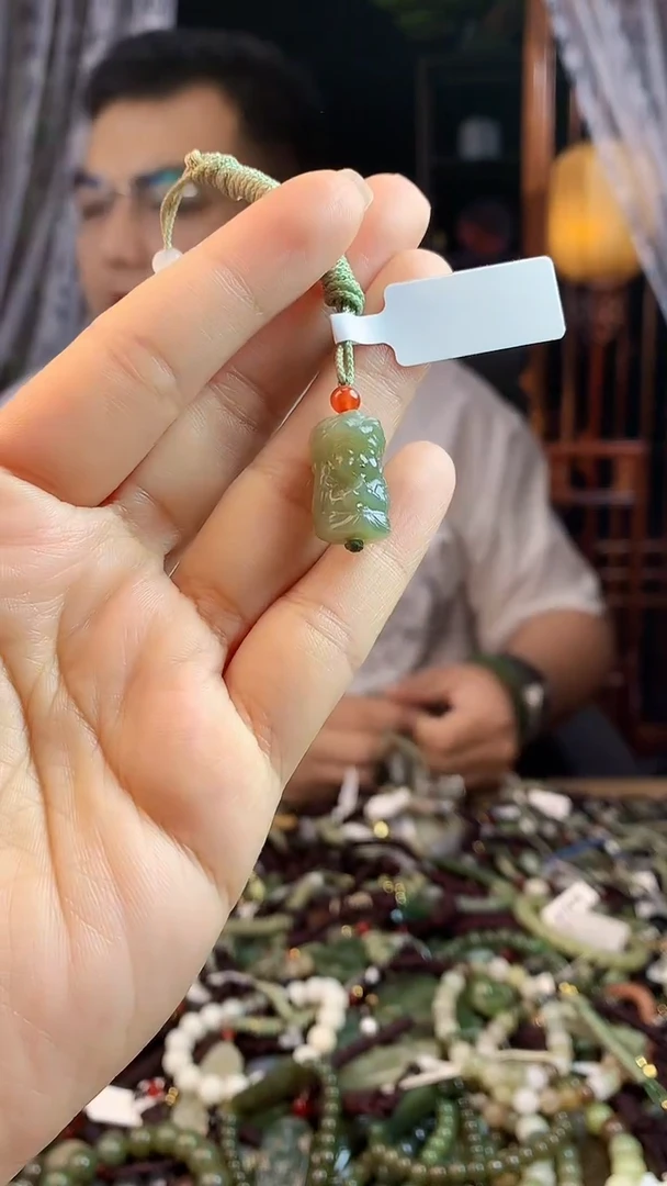 和田玉未镶嵌挂件多样性发货拍一发一