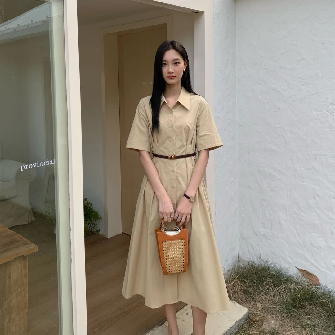 vivienne ji法式POLO领一排扣夏季轻熟风小众连衣裙YSH13424/AN