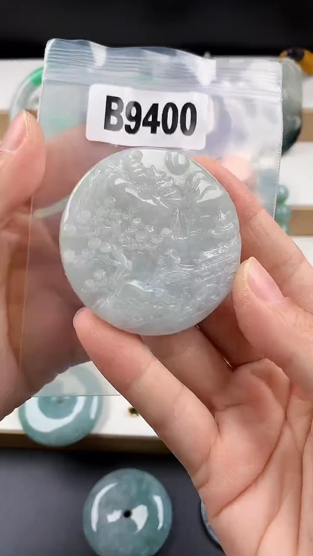 颈饰未镶嵌翡翠天然翡翠吊坠挂件